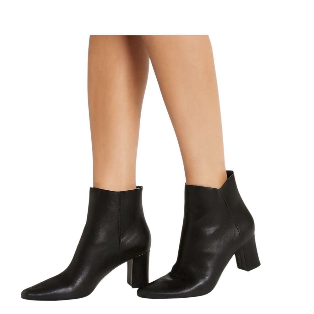 Vince Soft Black Leather Ankle Boots Booties Sz Leather 10